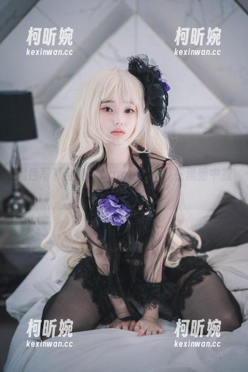 黑色写真全集，Bambi(밤비)在黑暗中找到了光吗？