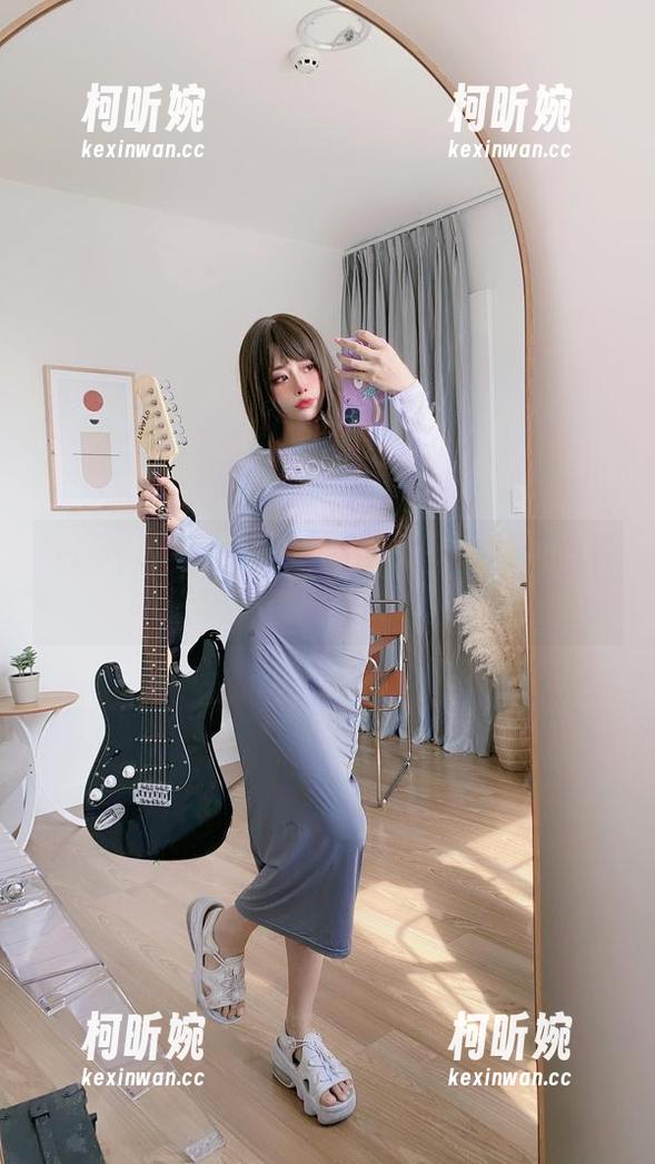 Byoru 校服也能藏戏,Byoru的写真,让你想看的资源越来越多。