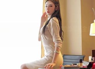 Feilin嗲囡囡 – 关于施忆佳KITTY和她的网袜全集，你真的准备好了吗？