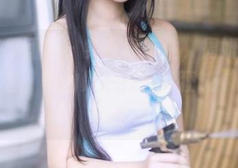 GIRLT果团网 – 实在忍不住，周妍希的连衣裙全套，真的是要在心里狂喊“好看”啊！