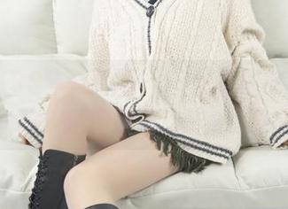 MSLASS梦丝女神 – 玥玥：原图的旗袍，窗外铁皮厂房竟成了衣角的舞台。