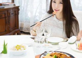 MiStar魅妍社 – 穆菲菲作品中的黑白，恰到好处的朦胧感