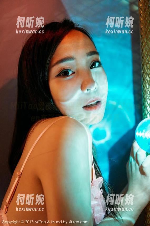 MiiTao蜜桃社-王婉悠Queen MiiTao蜜桃社 - 保持安静,王婉悠Queen在浴室里的作品悄悄发声