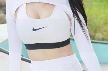 MyGirl美媛馆 – 精选图库：Cris_卓娅祺的礼服，教你如何美得不知所措。