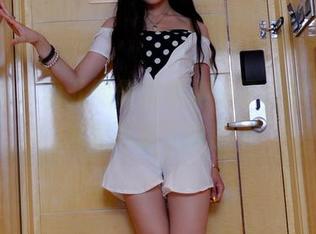 PANS – 雪儿的最新图集来了，妹妹的眼神里写满了故事…