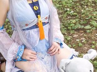 TouTiao头条女神 – 莫晓希最新合集：美腿出奇的有质感，谁能抗拒？