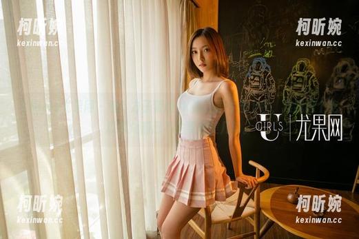 UGirls尤果网-方子萱 UGirls尤果网 - 看!方子萱的JK福利图片已上线,连我这个吃瓜群众都忍不住要赞美几句。