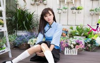 UGirls尤果网 – 这对比，李易童天台里的高清美图，让我怀疑我的审美。