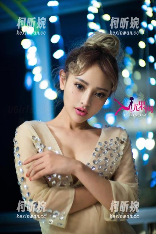 UGirls尤果网 - 如果短裤能说话，它们会说：赵娜娜请多给我点露脸的机会！
