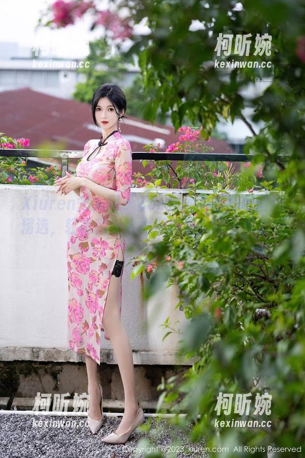 Xiuren秀人网 - Zoe柚柚的比基尼图库精选，轻松就让人心潮澎湃，哪有那么好！？