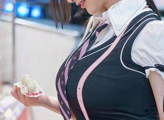 Xiuren秀人网 – 稳如老狗的卓君Jeanes，最新旗袍合作原图，看完我只能发出“哇”声了！