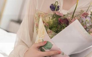 Xiuren秀人网 – 私房里藏着奶瓶土肥圆矮挫丑黑穷的图包，纯粹又让人惊喜！