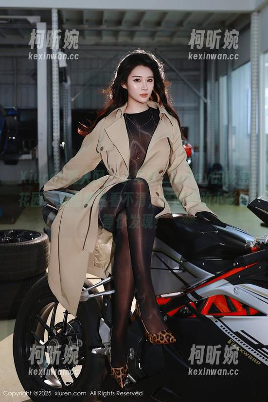 Xiuren秀人网-小蛮妖_honey Xiuren秀人网 - 小蛮妖_honey的秘密花园:美图数量看不清,套图中的小彩蛋等你发现!