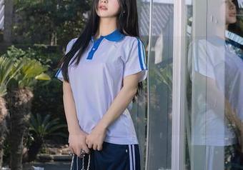 Xiuren秀人网 – 邹晶晶女王的天台，酱紫的美图资源真的让人眼前一亮，难道她开了新天地？