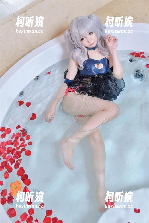 nagesa魔物喵 看nagesa魔物喵穿水手服,私房图包比想象中更有趣