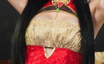 丽柜 – 女王璐璐的全套图包：究竟是怎么做到的，光看就先醉了？