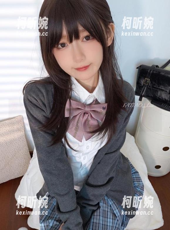 发条少女yoki这是带着修道女的新cos来挑战敏感度的嘛？最新风格就这样了？