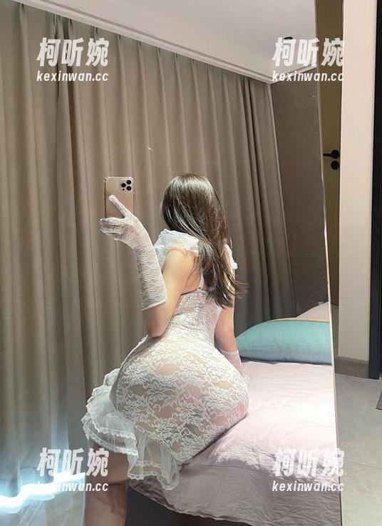 微密圈 - 双马尾是什么神奇生物？看奶宝妹纸的写真就知道，别漏掉更新！