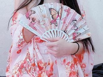 微密圈 – 观看姐姐Lalion双马尾图包，想知道我心里还藏了哪个小想法？反正肌肤与发丝在对话了！