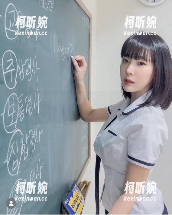 谁说美腿都是奢侈品，姜仁卿(강인경)的免费套图让你高价市场变白菜价！