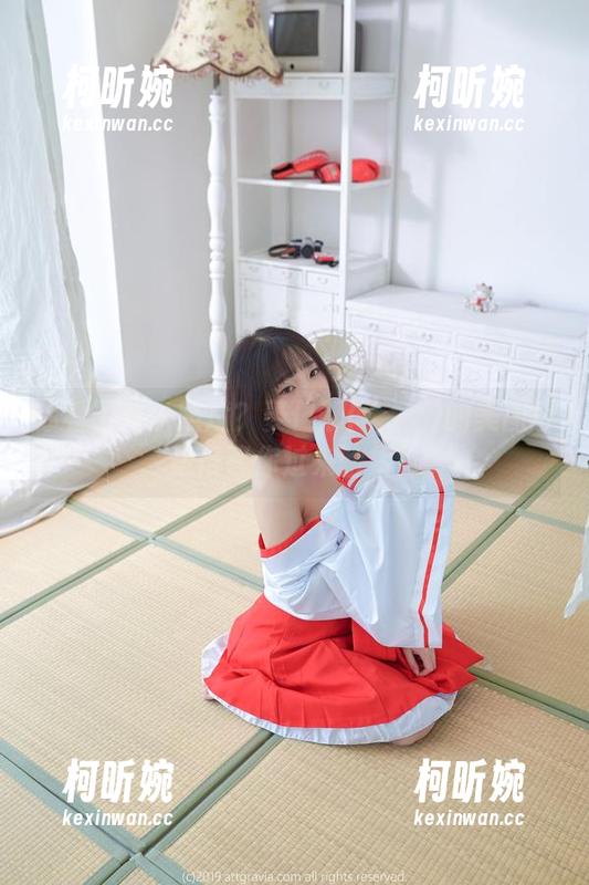 你看了多少照片？姜仁卿(강인경)的美图可是得等你过来验货！