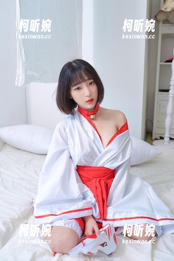 姜仁卿(강인경)的神奇美图：IKOF-11Inkyung，分享它，或许能引来一片艳羡的目光！