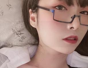 更新啦！小泉学姐吖的豹纹，怎么说呢…有点反常规的东西。