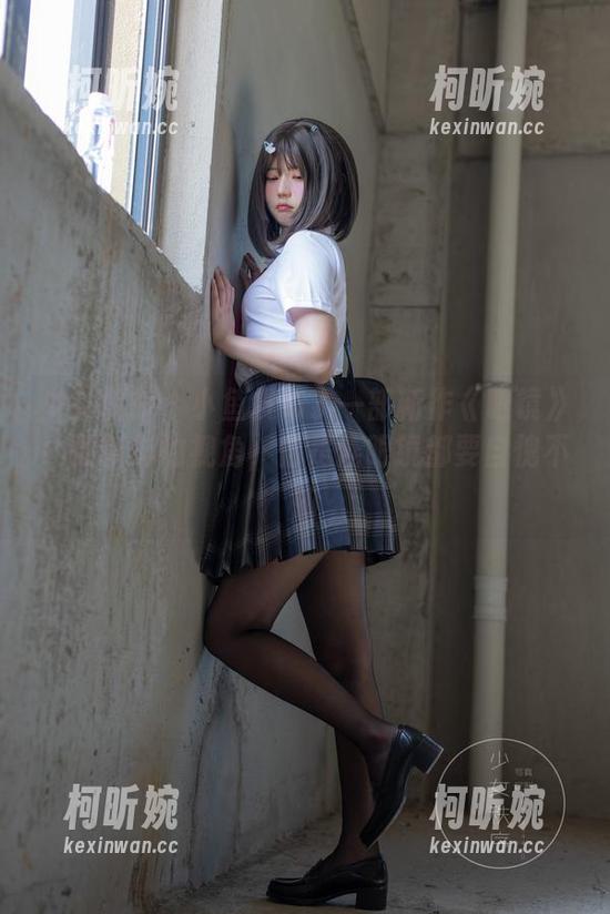 少女秩序 - 小鱼发布了一部新作《眼镜》！更新鲜的视角，怕是连眼镜都要自愧不如