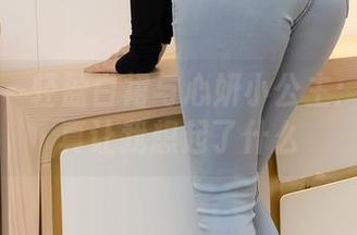 尤蜜荟 – 轻盈白裙与心妍小公主：这组写真让我想起了什么
