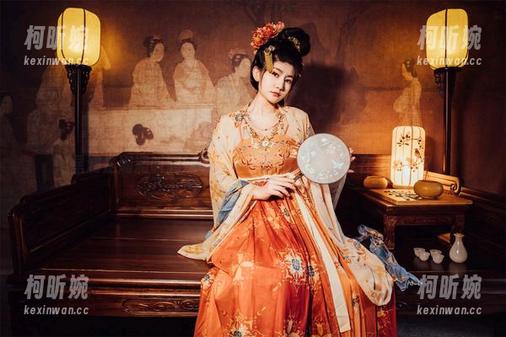 星澜是澜澜叫澜妹呀的婚纱高清档案，谁在偷香水？