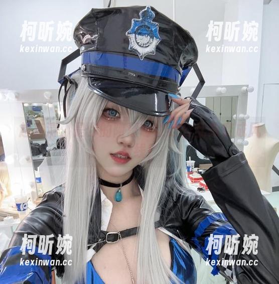 是你的阿薰呀 超高清:是你的阿薰呀让办公乱象变成风景线!