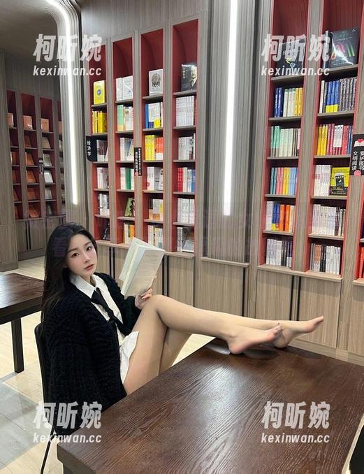 微密圈 - 咔嚓！是小逗逗的女仆作品集看看，分享一下那些逗趣的故事吧。