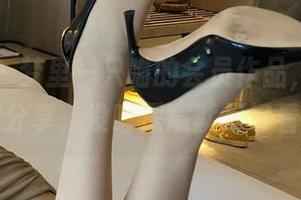 微密圈 – 梦里一只喵的会员作品，高清截图分享，没啥深意就是好看！