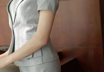 模范学院 – 谁说女神只能在云端？来看妞妞koko的图库，超接地气的女神造型！