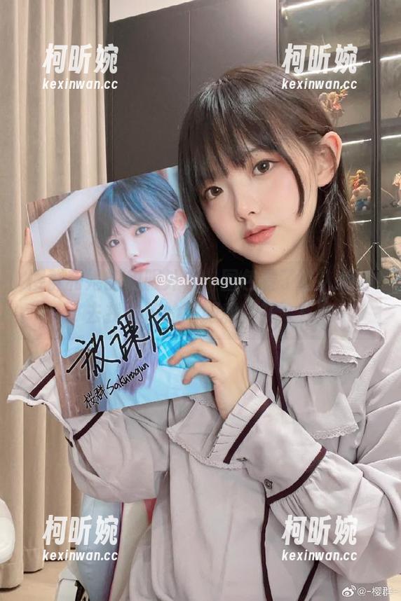 樱群和她的和服外套，图包看了让人想冲去找家传的和服和‘花’！
