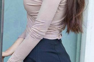 爱尤物 – 看这徐莉芝Booty的写真，风可以给你搞点新花样！