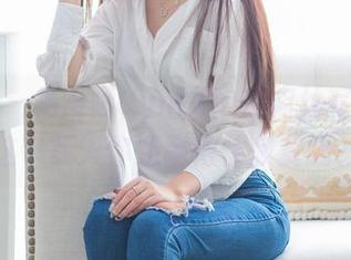爱蜜社 – 杨紫嫣Cynthia的肉丝写真——这个夏天你还耐得住寂寞吗？