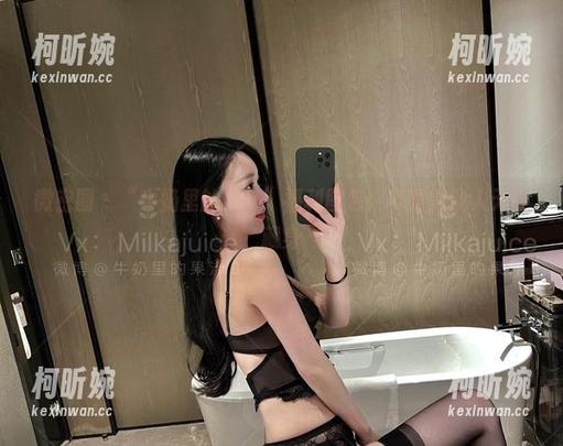 微密圈 - “牛奶里的果汁”福利图包：可爱得让人无处藏身