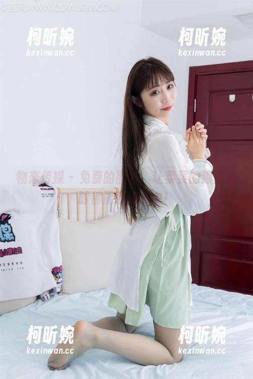 物恋传媒-菜菜 物恋传媒 - 免费的图包,让菜菜的浪漫随时都能收入囊中!