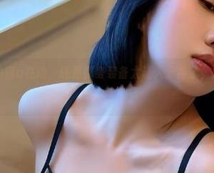 微密圈 – 啊，瑜瑾u在动，还是那身装备太让人分神了，原图都快被忽略了！