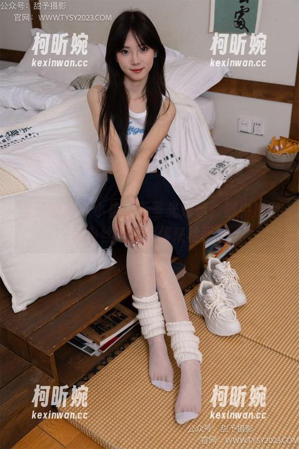 甜予摄影-小桃 甜予摄影 - 小桃的无圣光逆袭,脚尖加固款肉丝图包等你来检阅!