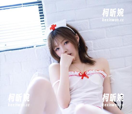 白露Bululu 这是白露Bululu的妹妹,COS之后没想到图片竟能引发这么多联想!