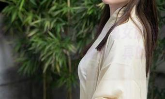 秀人网 – Jennifer小若兔女郎完整版！虽然不知原图是如何做到，真的好惊艳啊。