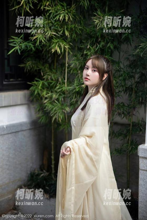 秀人网 - Jennifer小若兔女郎完整版！虽然不知原图是如何做到，真的好惊艳啊。