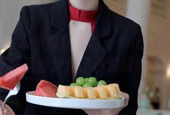秀人网 – 水手服狂想曲：Mina米娜的套图，让我重新想起了小时候的游泳课！