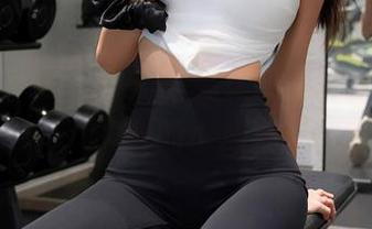 秀人网 – 大美妞儿的兔女郎写真，分享一下我的小崩溃