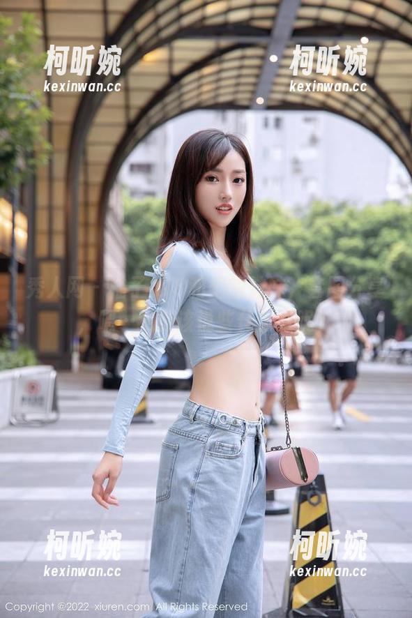 秀人网-柚子178 秀人网 - 柚子178和她的妹妹,套图分享,嗯…我应该说些什么好呢?
