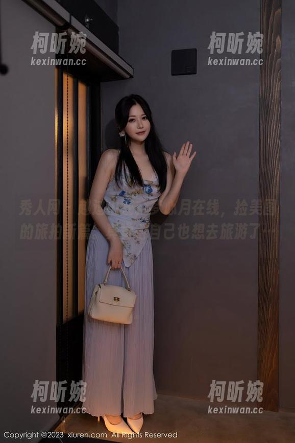 秀人网-梦心月 秀人网 - 越过山丘,梦心月在线,捡美图的旅拍新篇。真觉得自己也想去旅游了…