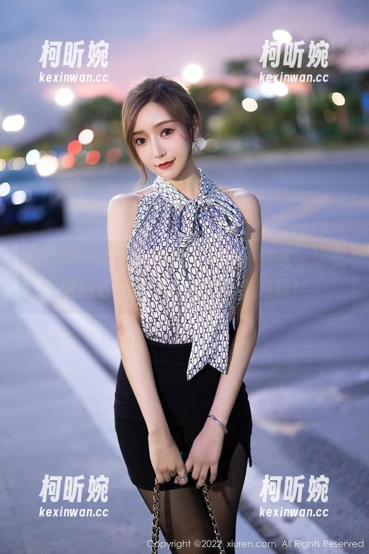 秀人网 - 当萌白酱遇到户外，这是一场美丽的合集分享，别有一番滋味！