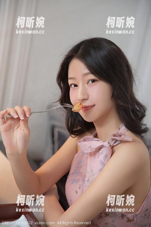 秀人网-阿汁 秀人网 - 下载一波阿汁红裙,希望是我想象里的那种美!